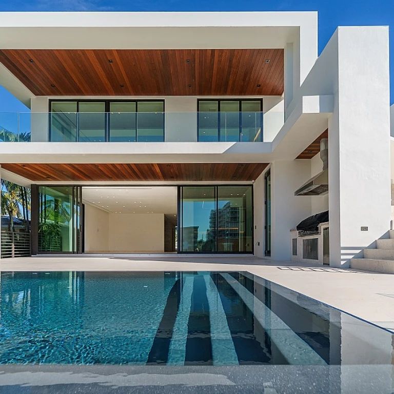 Exploring the Elegance of Make1M's Luxury Homes